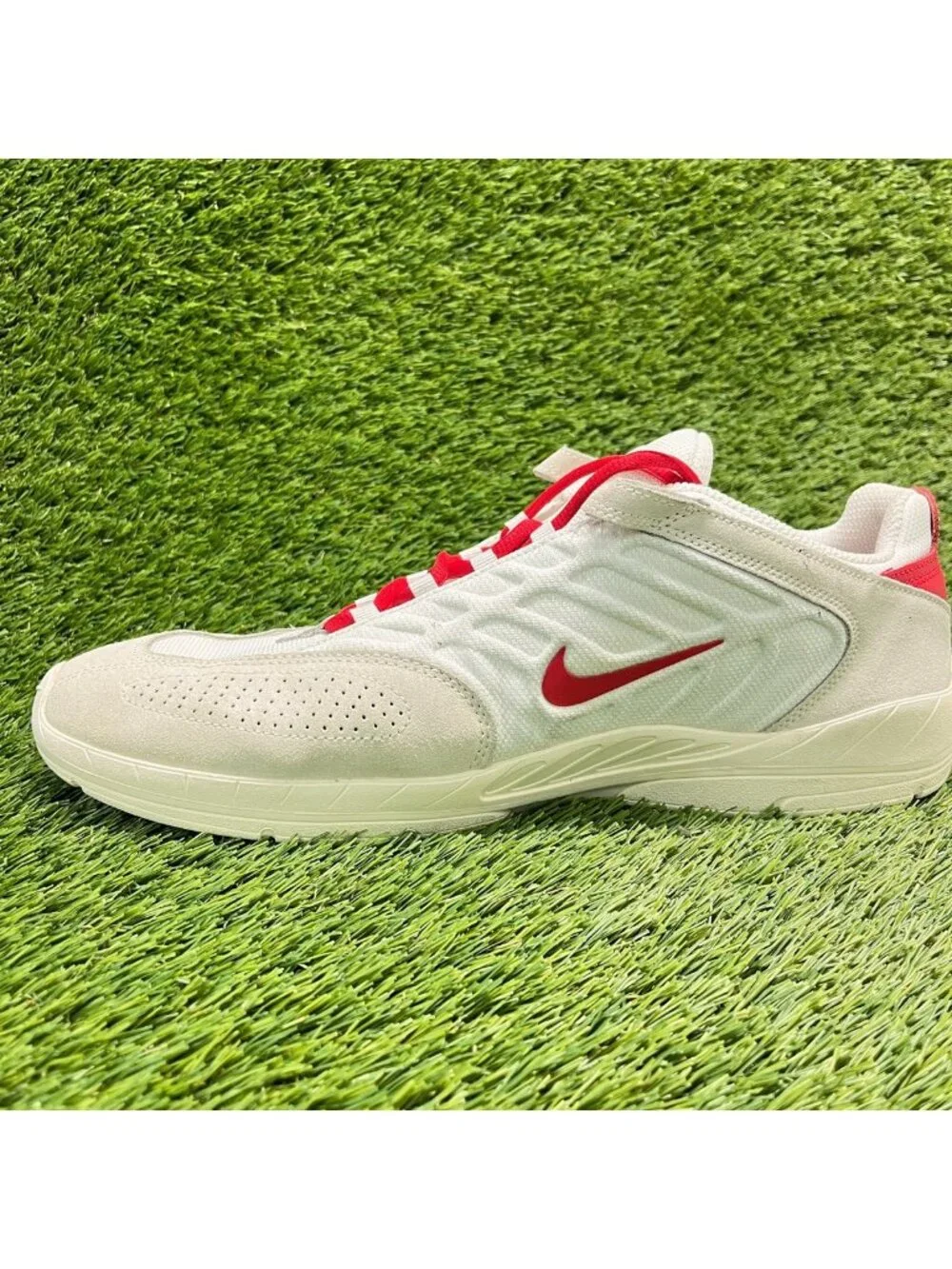 Nike SB Vertebrea Mens Size 14 Sail White Red Walking Skateboard Shoes Sneakers
